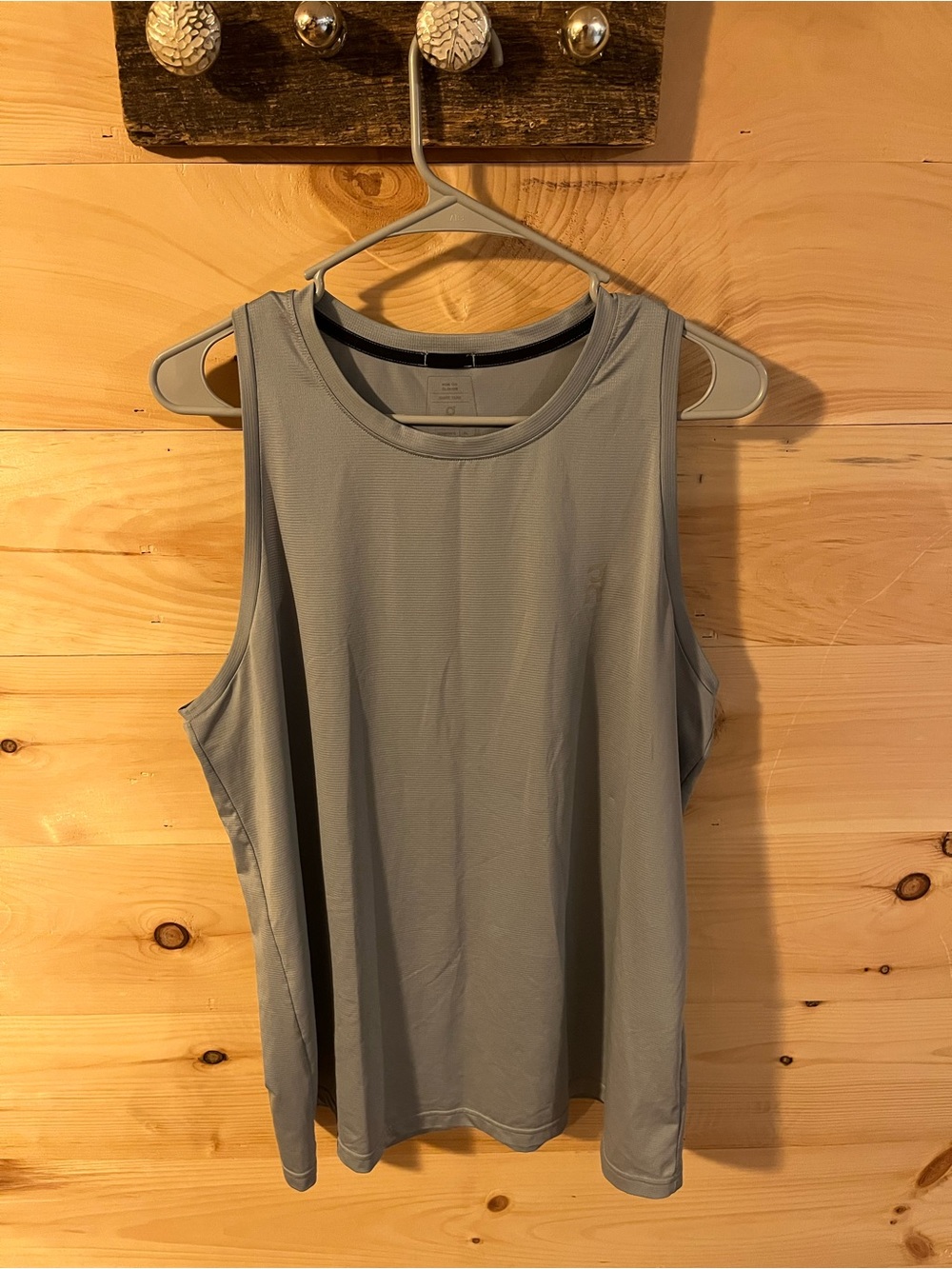 On Cloud Run On Clouds Running Grey Performance Core Tank Top Women’s XL